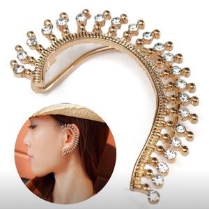 NWOT Gold rhinestones ear cuff, left side 1